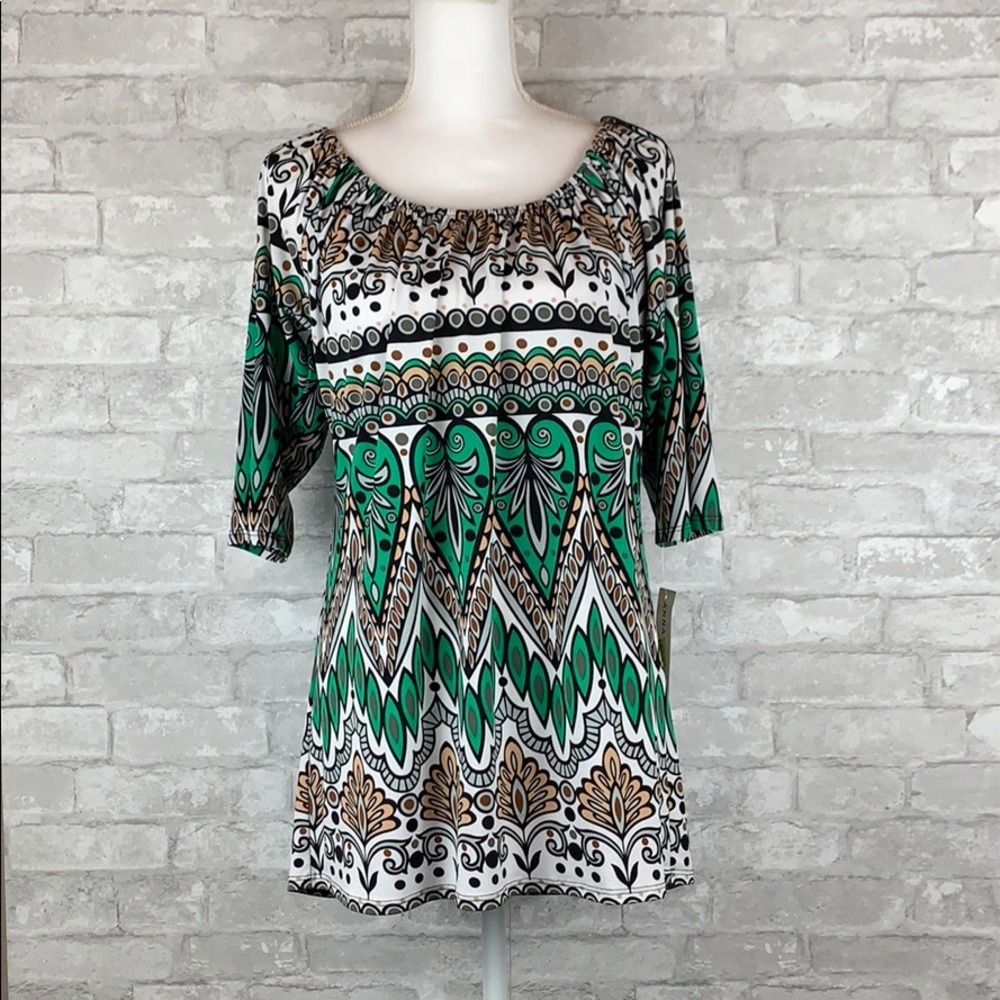 Scooped Neck Knit Blouse Medium
